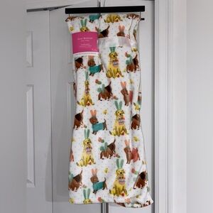 New Isaac Mizrahi Oversized Dachshund Golden Retriever Easter Throw 60 x 70